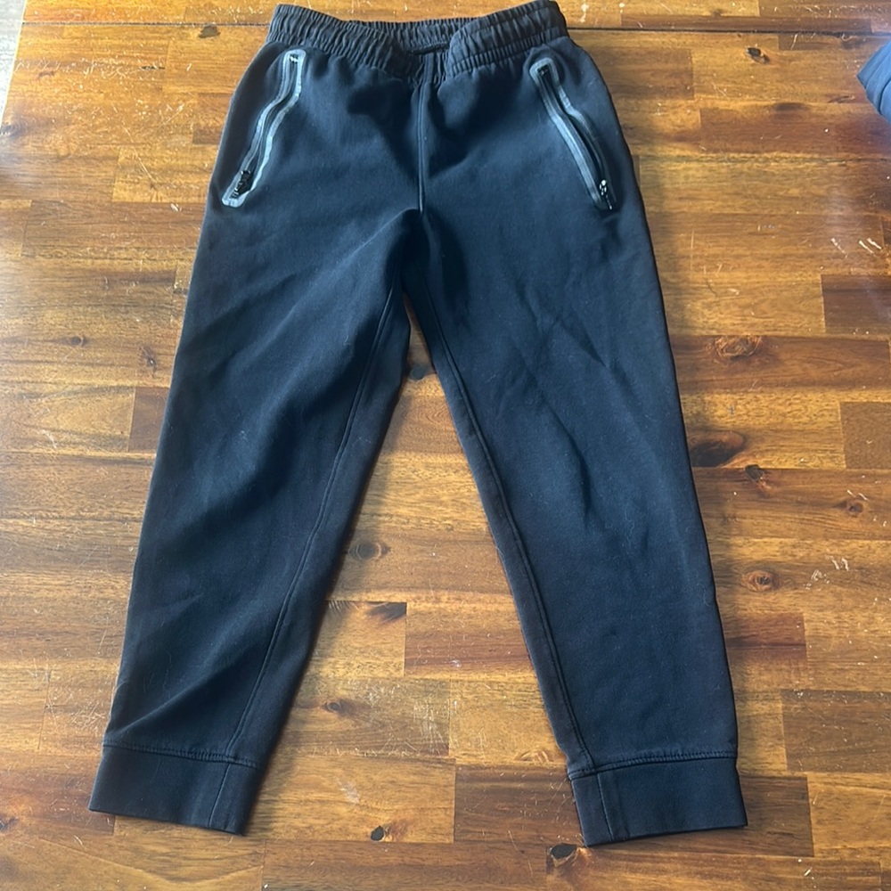 Old Navy Black Sweatpants with Elastic Cuffs and Tapered Fit
